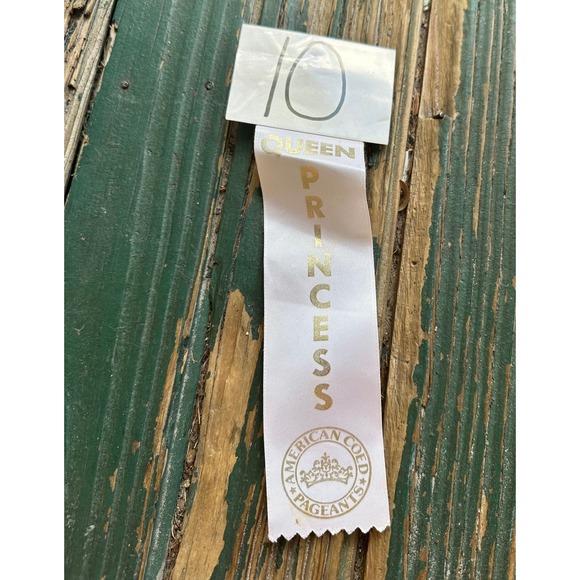 American Coed Pageants Other - Vintage American Coed Pageants Queen Princess Ribbon White Gold Foil Award